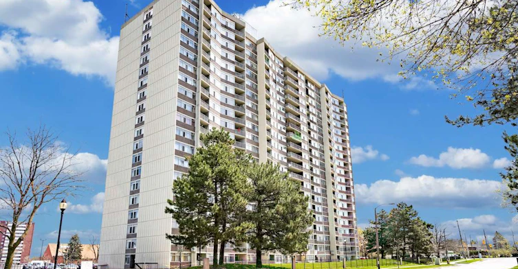 25 Bay Mills Boulevard, Toronto, ON, M1T 3P4