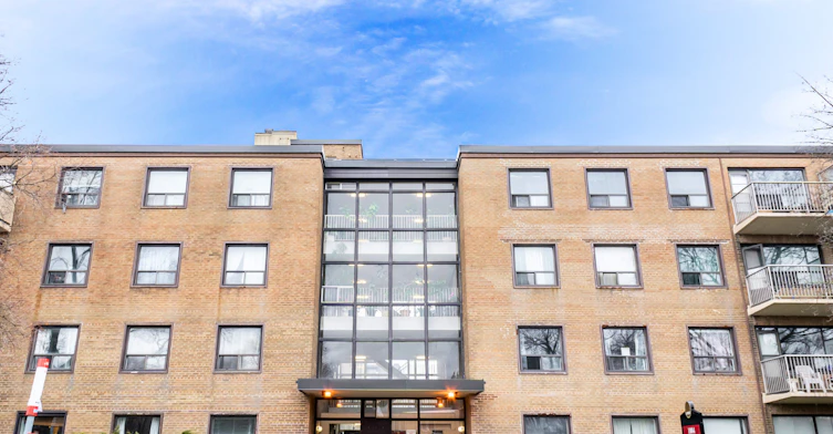 1004 Lawrence Avenue East, Toronto, ON, M3C 1R5