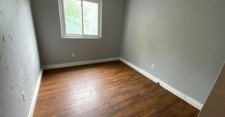 38 Calderwood Drive, Kingston, ON, K7M 6K8 - 4