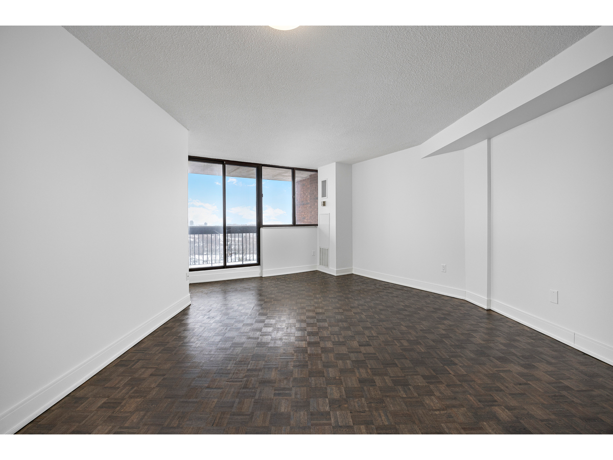 0510-2375 The Collegeway, Mississauga, ON, L5L 2E8 - 8