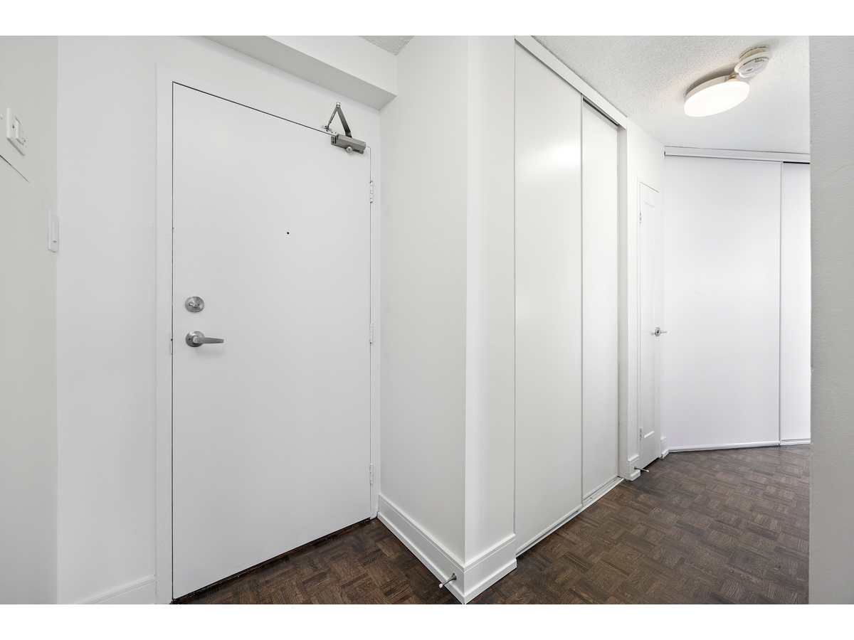 0510-2375 The Collegeway, Mississauga, ON, L5L 2E8 - 30