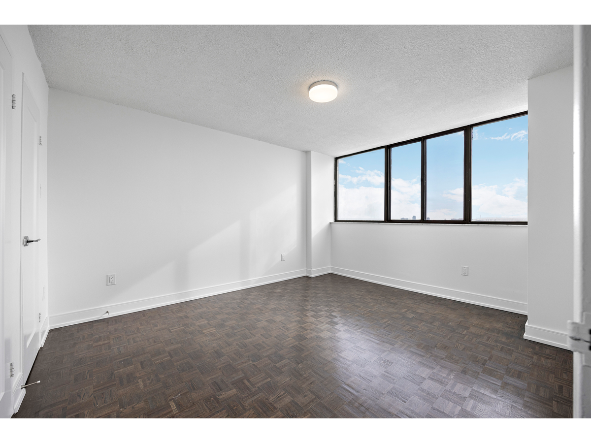 0510-2375 The Collegeway, Mississauga, ON, L5L 2E8 - 32