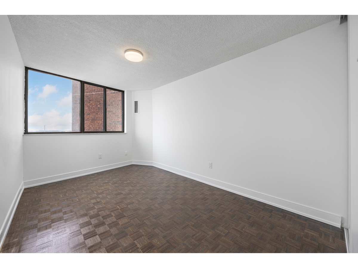 0510-2375 The Collegeway, Mississauga, ON, L5L 2E8 - 34