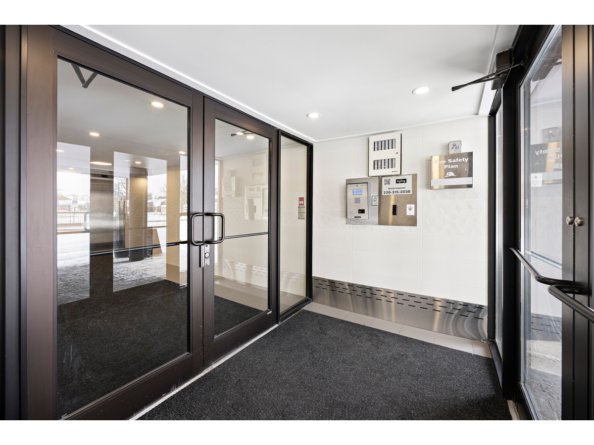 0510-2375 The Collegeway, Mississauga, ON, L5L 2E8 - 45