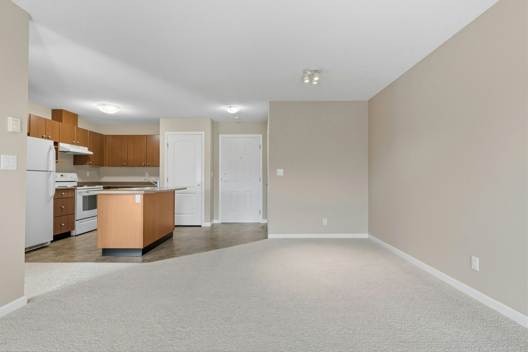 7556 Topaz Drive, Chilliwack, BC, V2R 5Y9 - 4