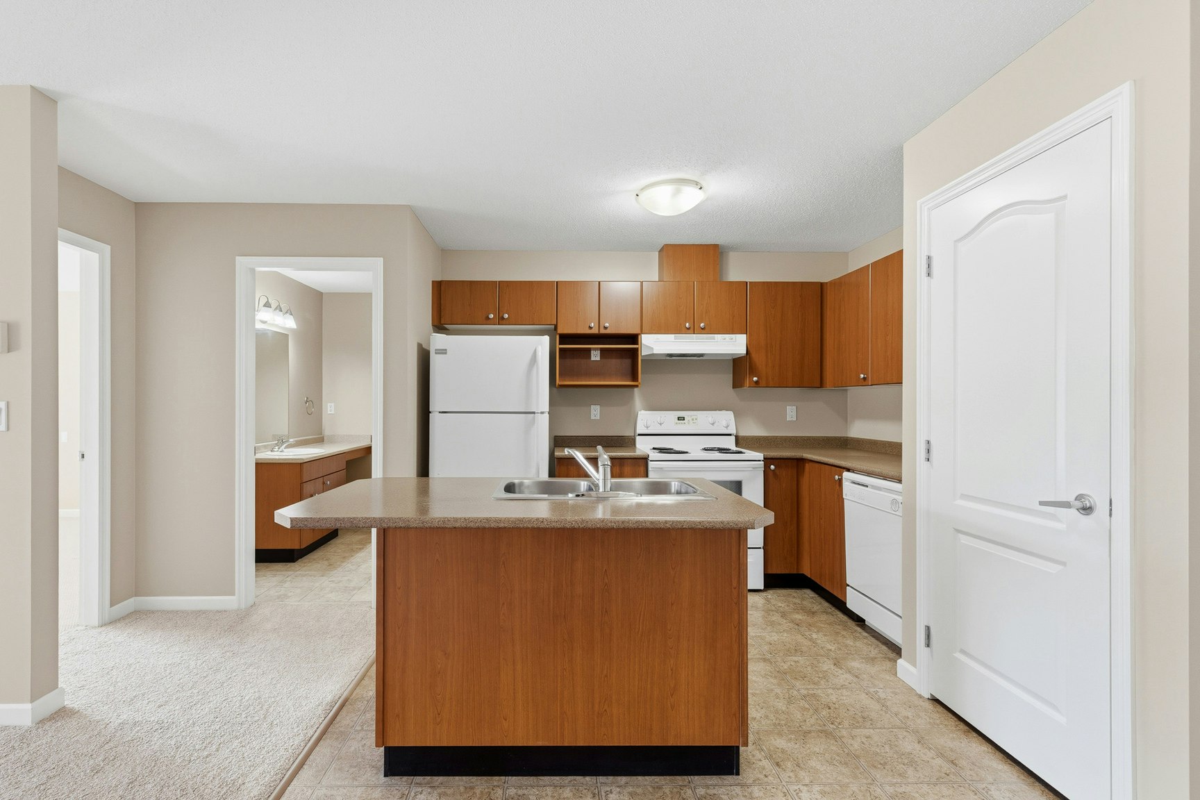 7556 Topaz Drive, Chilliwack, BC, V2R 5Y9 - 2