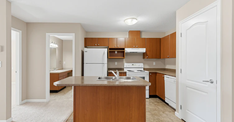 7556 Topaz Drive, Chilliwack, BC, V2R 5Y9 - 2