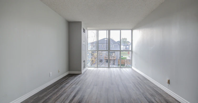 400 Crossland Gate, Newmarket, ON, L3X 1Y9 - 10
