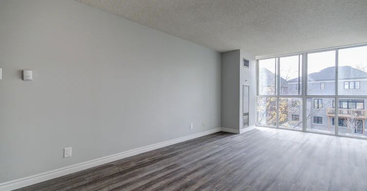 400 Crossland Gate, Newmarket, ON, L3X 1Y9 - 11