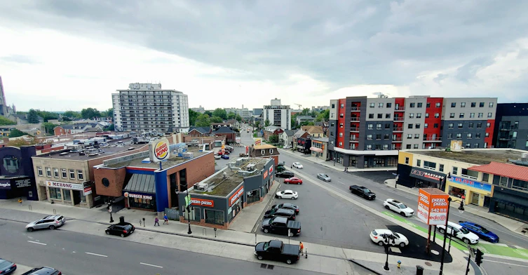1600-401 Princess Street, Kingston, ON, K7L 5C9 - 2