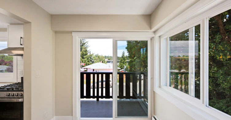 203-435 Lampson Street, Esquimalt, BC, V9A 5Y9 - 3