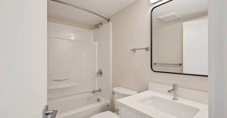303-435 Lampson Street, Esquimalt, BC, V9A 5Y9 - 9
