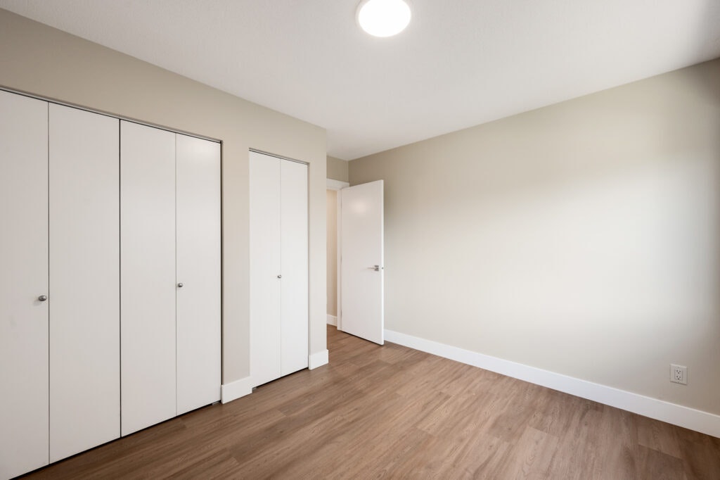 303-435 Lampson Street, Esquimalt, BC, V9A 5Y9 - 8