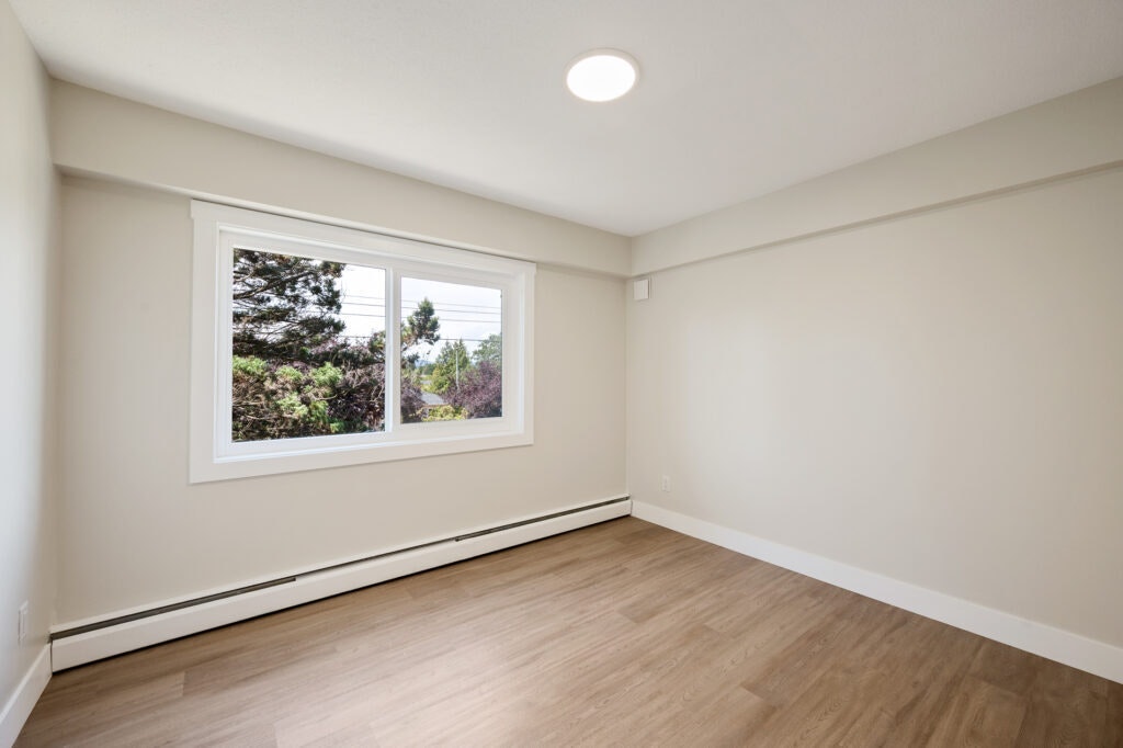 303-435 Lampson Street, Esquimalt, BC, V9A 5Y9 - 7