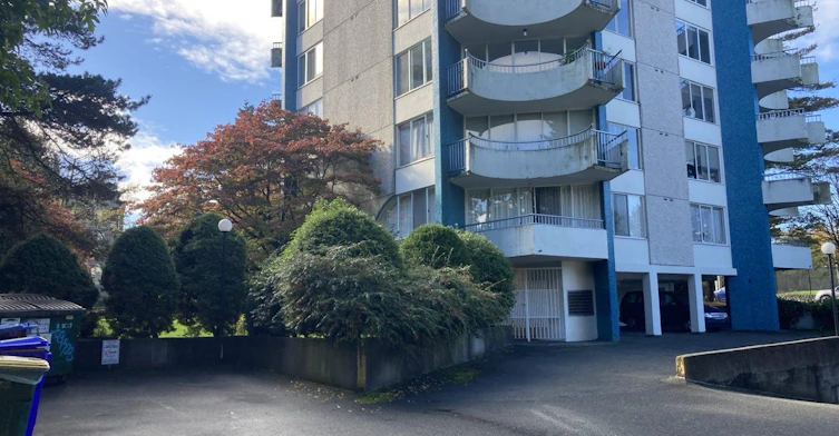503-4691 West 10th Avenue, Vancouver, BC, V6R 2J4 - 2