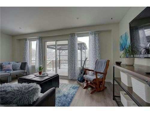 37 Rose Abbey Drive, Kingston, ON, K7K 6W1 - 9