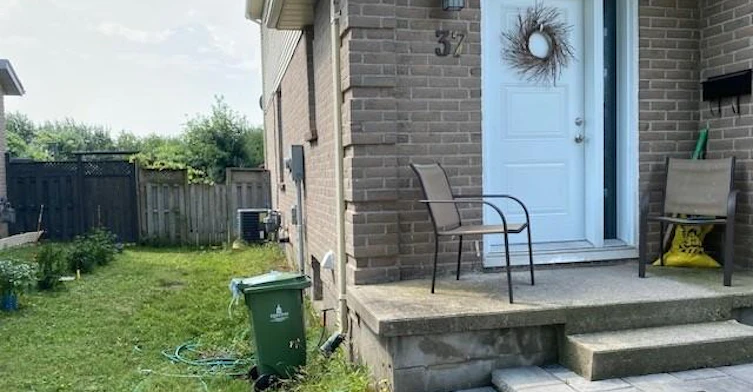 37 Rose Abbey Drive, Kingston, ON, K7K 6W1 - 2