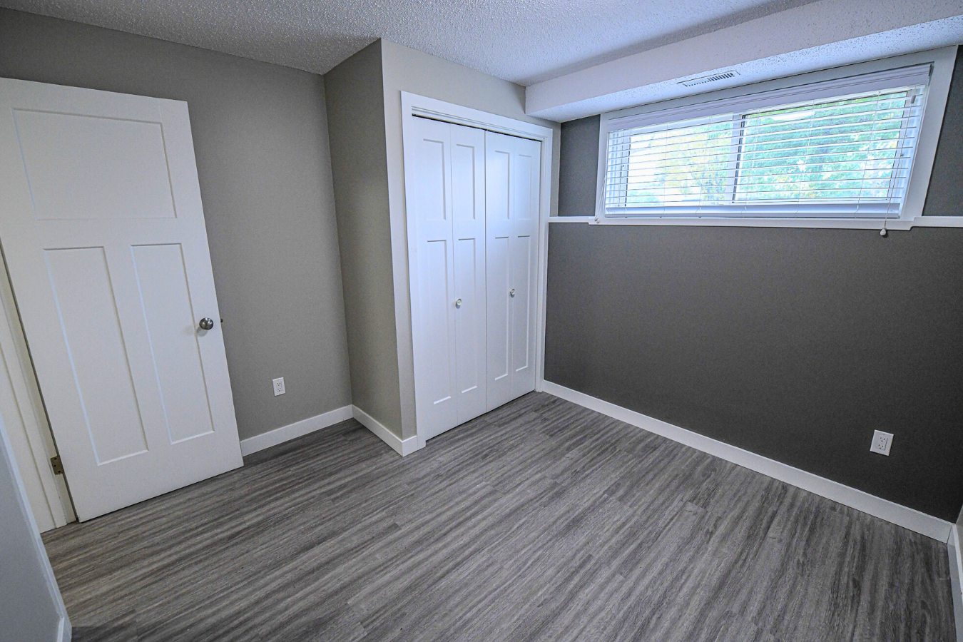 D-14-9310 108 Avenue, Grande Prairie, AB, T8V 1M7 - 9