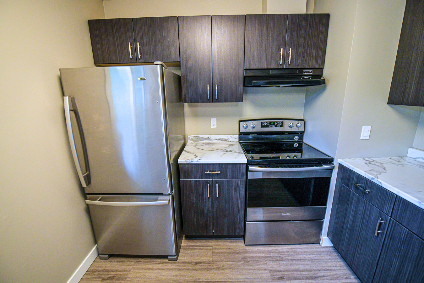 D-14-9310 108 Avenue, Grande Prairie, AB, T8V 1M7 - 2