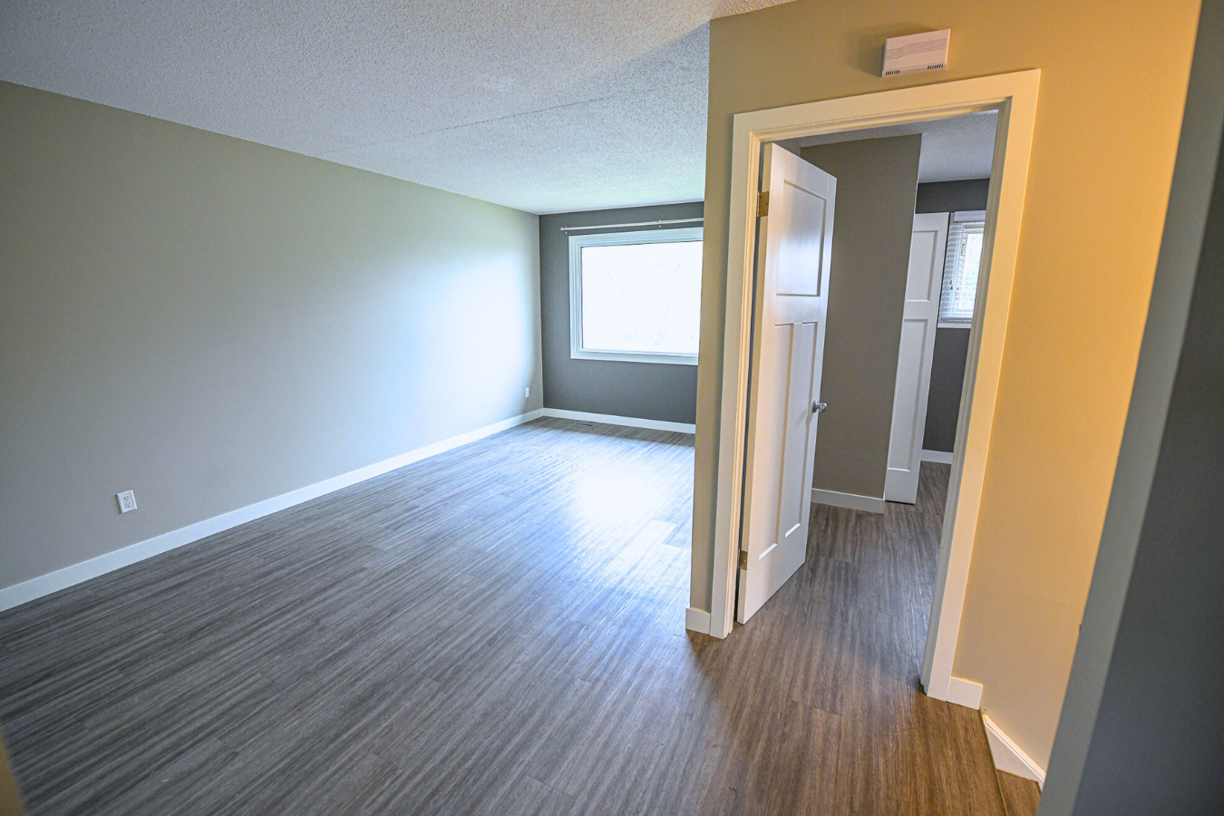 D-14-9310 108 Avenue, Grande Prairie, AB, T8V 1M7 - 5