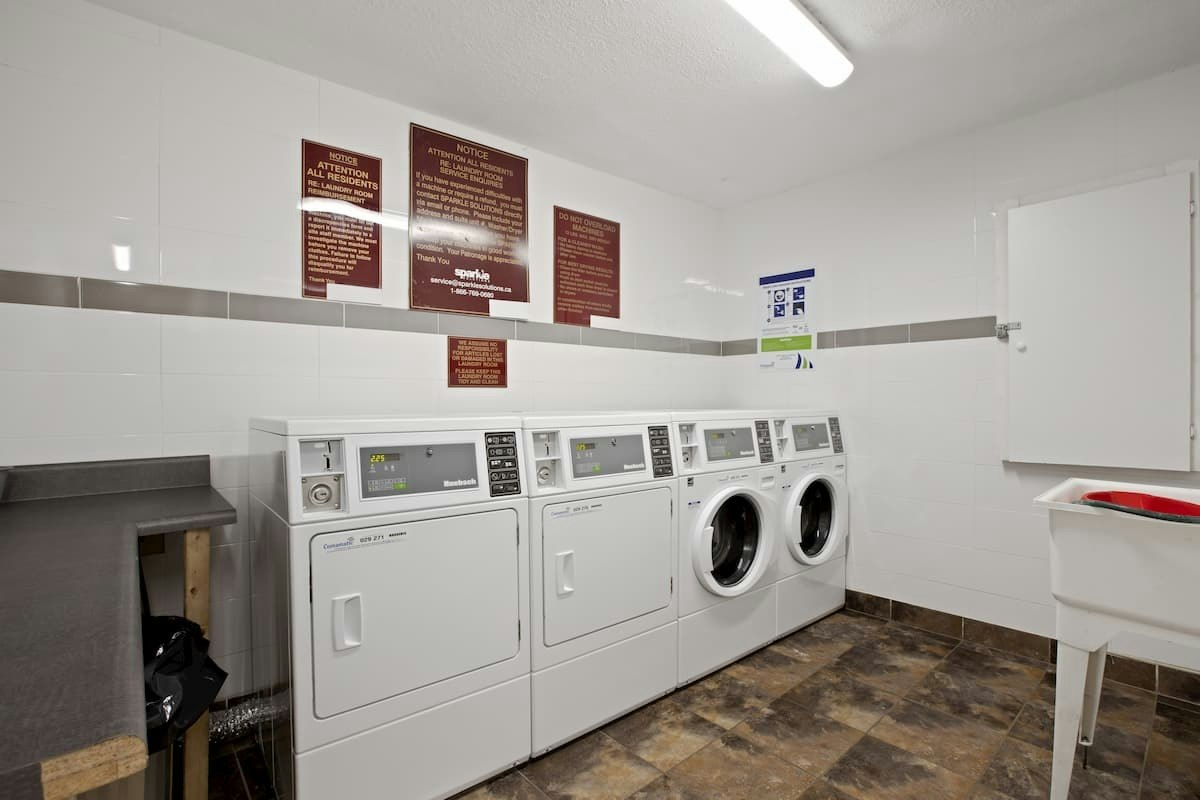 141 Augusta Street, Ottawa, ON, K1N 8Y9 - 11