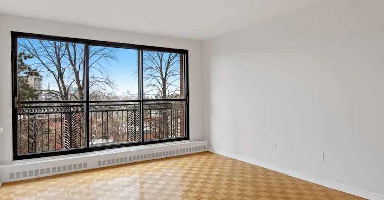 141 Augusta Street, Ottawa, ON, K1N 8Y9 - 6