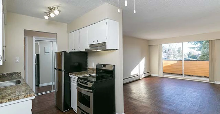 1021 4 Avenue, New Westminster, BC, V3M 1T3 - 6