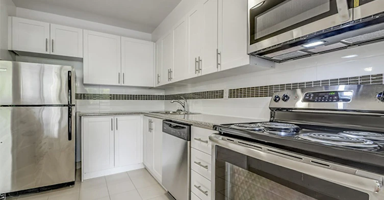 20 Shallmar Boulevard, Toronto, ON, M5N 1J5 - 7