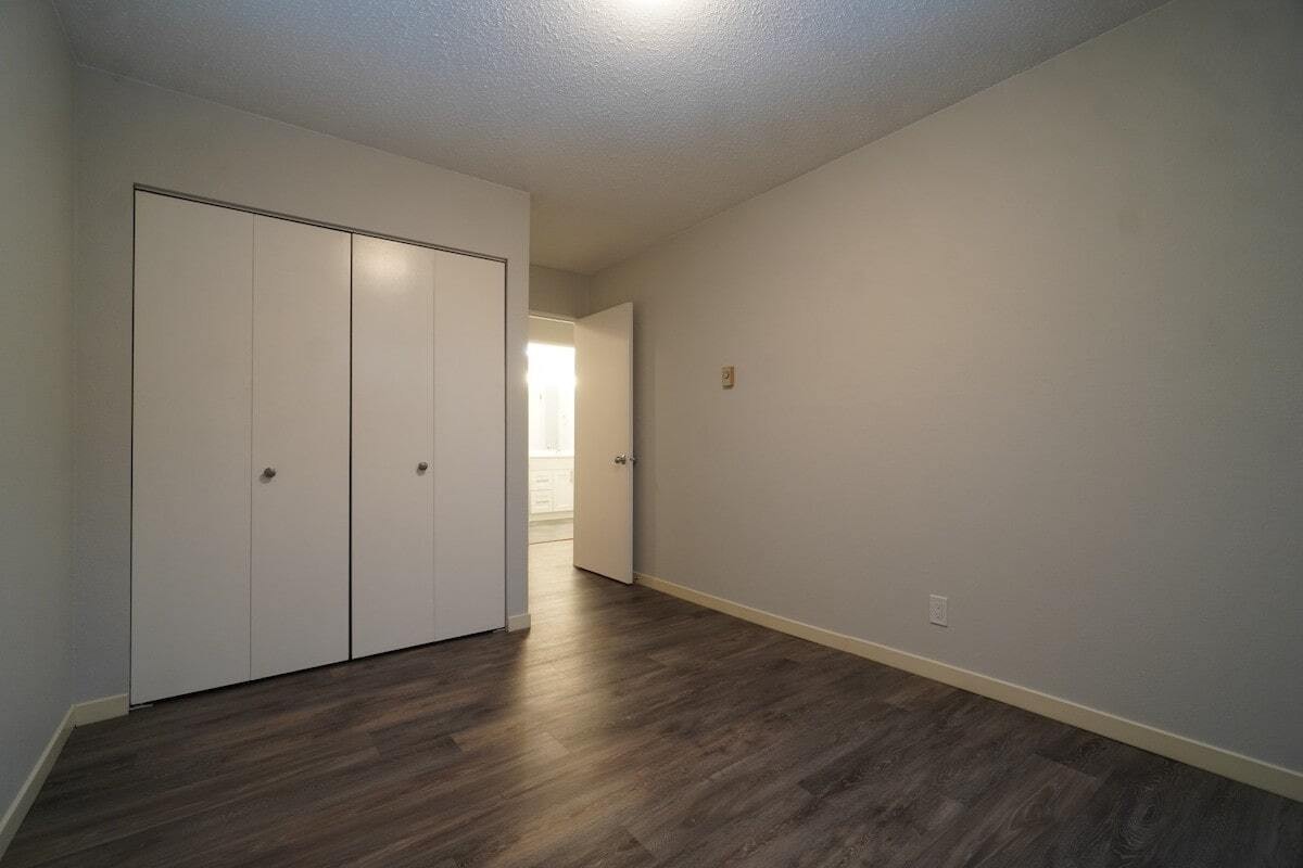 625 Constance Avenue, Esquimalt, BC, V9A 6N8 - 7