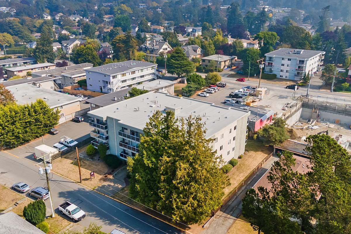 625 Constance Avenue, Esquimalt, BC, V9A 6N8 - 4
