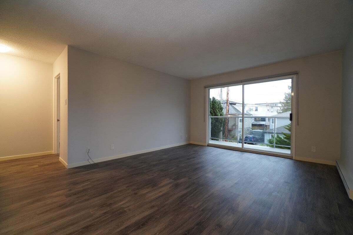 625 Constance Avenue, Esquimalt, BC, V9A 6N8 - 2
