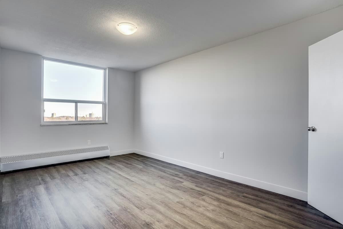 30 Tuxedo Court, Toronto, ON, M1G 3S8 - 10