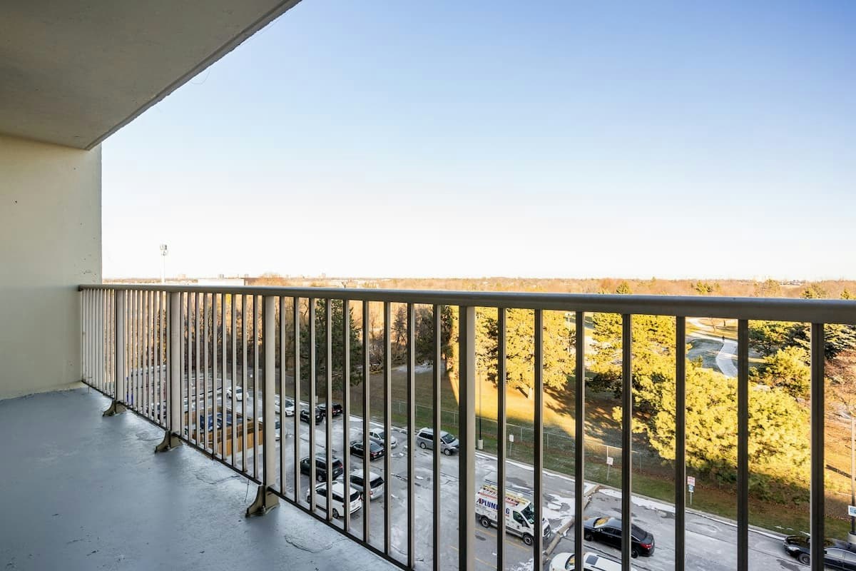 30 Tuxedo Court, Toronto, ON, M1G 3S8 - 13