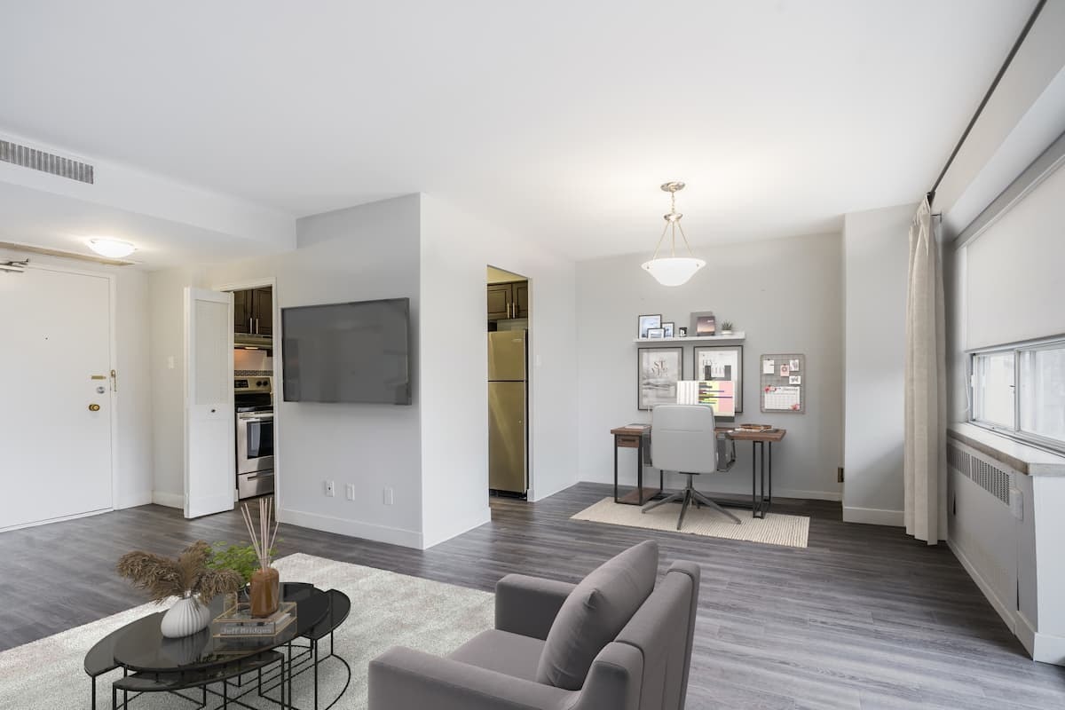 321 Chaplin Crescent, Toronto, ON, M5P 1B2 - 6