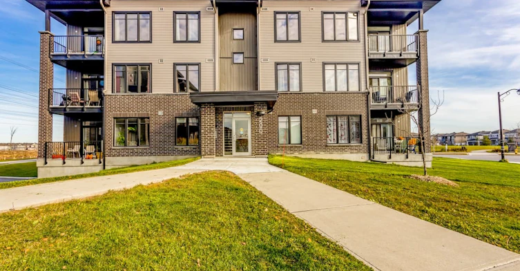 96 Tapadero Avenue, Ottawa, ON, K2V 0H7