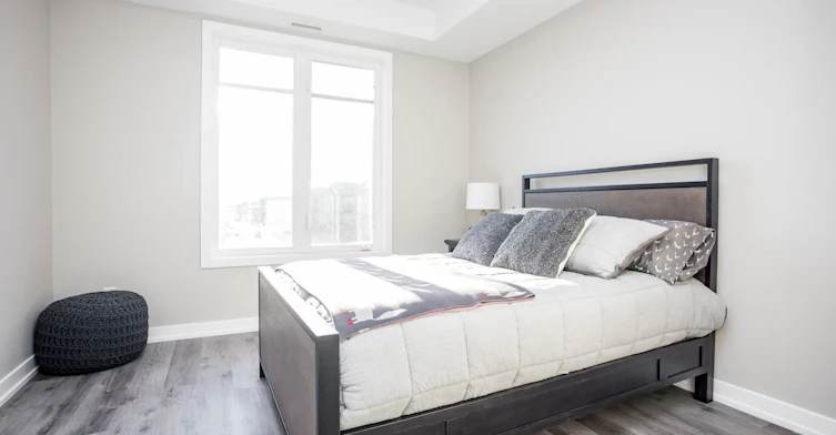 96 Tapadero Avenue, Ottawa, ON, K2V 0H7 - 9