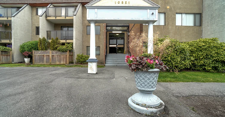 10951 Mortfield Road, Richmond, BC, V7A 2W1 - 3