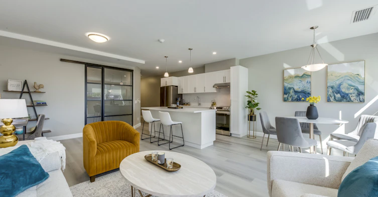 2 Quebec Street, Guelph, ON, N1H 2T3 - 2