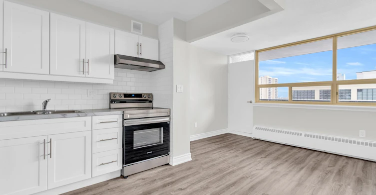 221 Queen Street South, Kitchener, ON, N2G 1W5 - 8