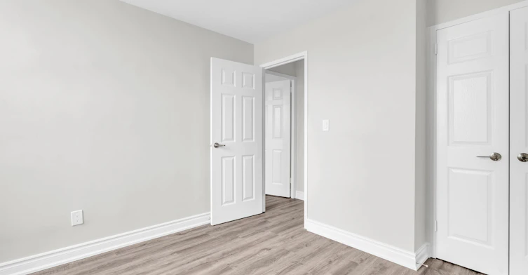 221 Queen Street South, Kitchener, ON, N2G 1W5 - 3
