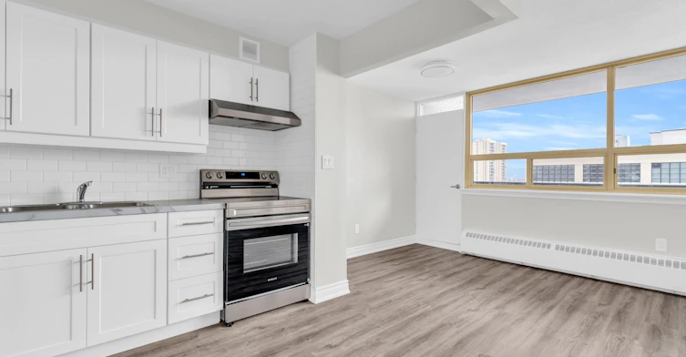 221 Queen Street South, Kitchener, ON, N2G 1W5 - 8