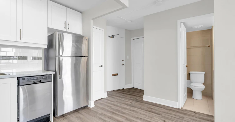221 Queen Street South, Kitchener, ON, N2G 1W5 - 22
