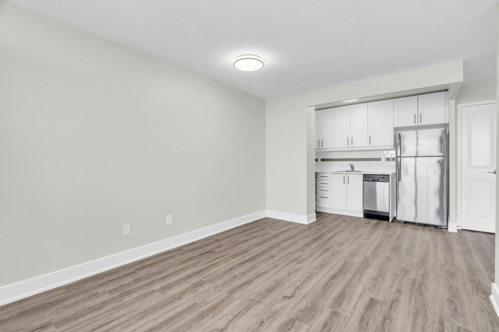 221 Queen Street South, Kitchener, ON, N2G 1W5 - 24