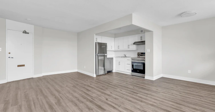 221 Queen Street South, Kitchener, ON, N2G 1W5 - 5
