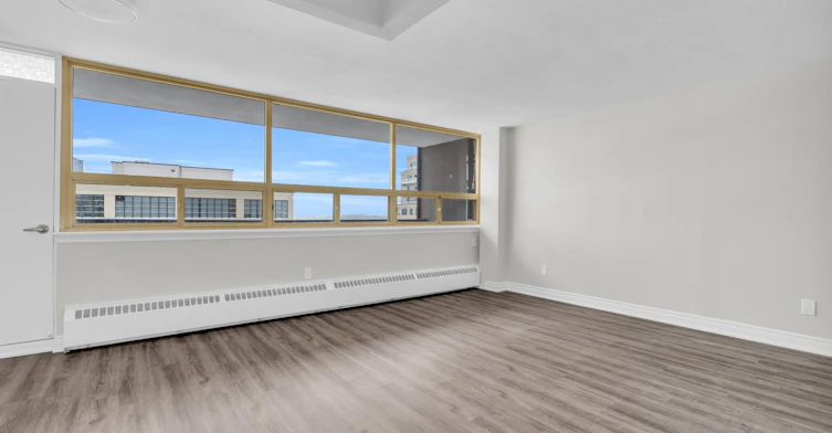 221 Queen Street South, Kitchener, ON, N2G 1W5 - 31