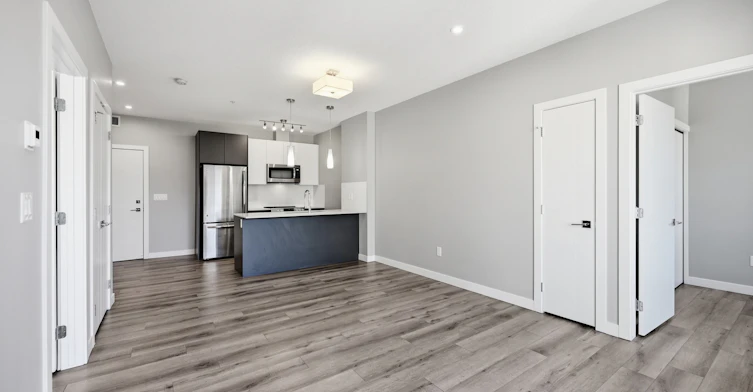111-11303 105 Avenue, Edmonton, AB, T5H 3Y3 - 13