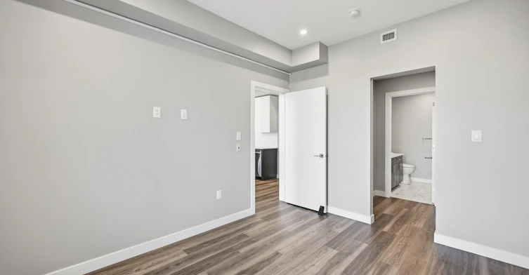127-11450 80 Avenue, Edmonton, AB, T5G 2X3 - 9