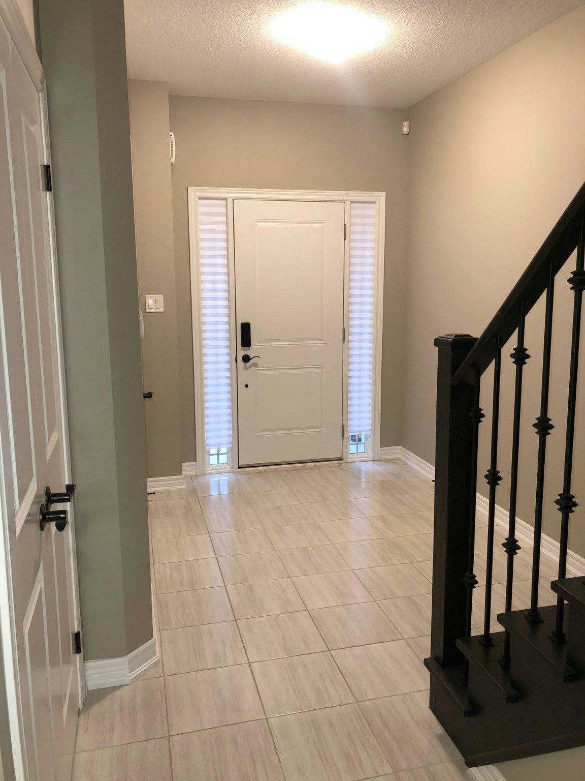 14 Beau Chatel Lane, Grimsby, ON, L3M 4E8 - 6