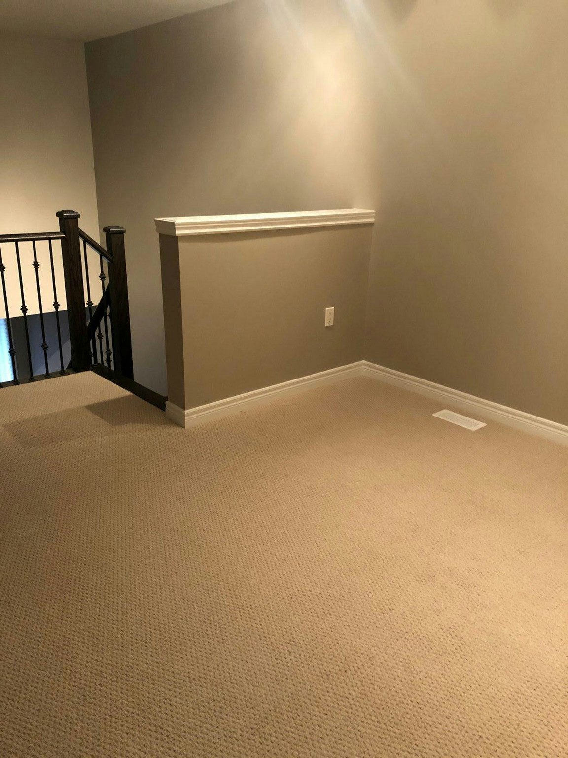 14 Beau Chatel Lane, Grimsby, ON, L3M 4E8 - 8