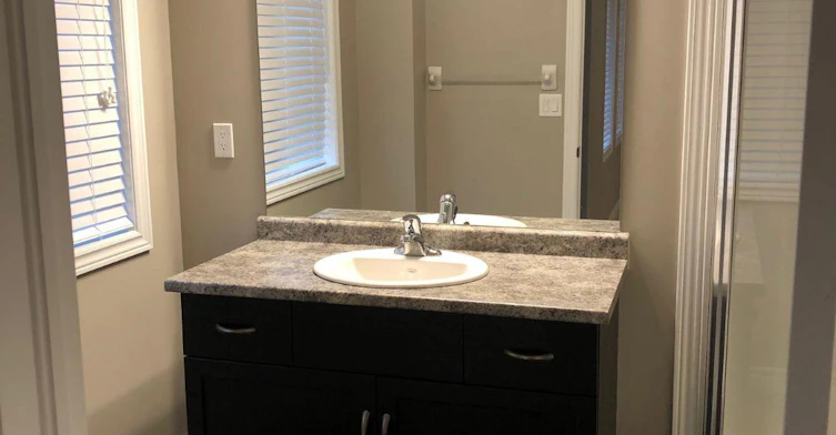 14 Beau Chatel Lane, Grimsby, ON, L3M 4E8 - 11